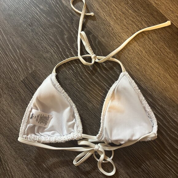Wussio white crochet-style bikini top Size M - Picture 3 of 4